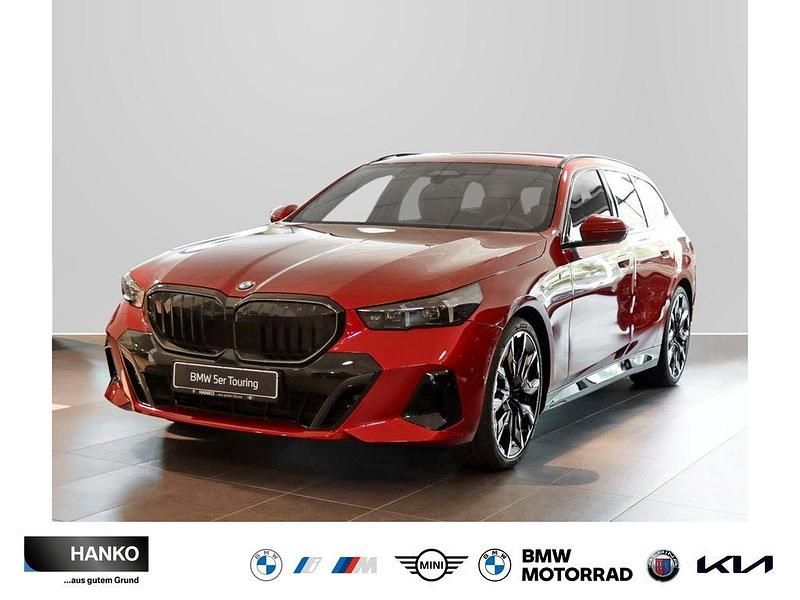 Dragon fire rot Neu 2025 BMW 540 Comfort Edition Kombi | 76.750 € (Superpreis) - Bild 1/4