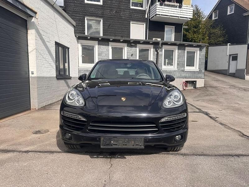 Gebraucht Porsche Cayenne 241 PS (177 kW) 2011 Schwarz SUV