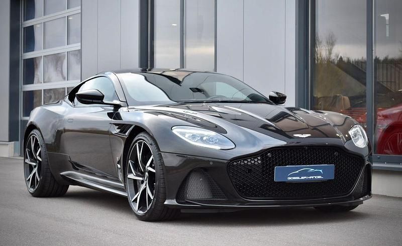 Gebraucht Aston Martin DBS 725 PS (533 kW) 2023 Ceramic grey Coupé