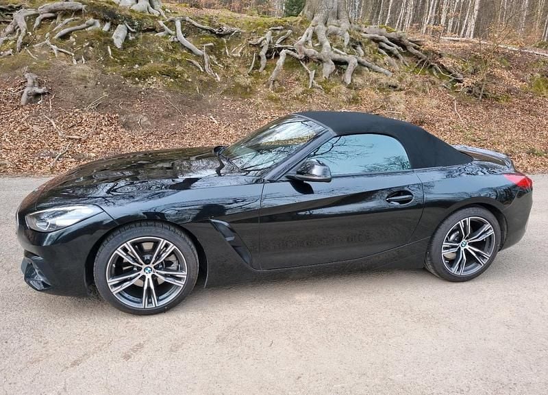 Gebraucht BMW Z4 Advantage 197 PS (144 kW) 2019 Schwarz Cabrio