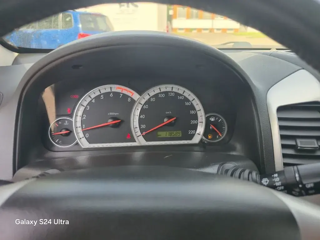 Gebraucht Chevrolet Captiva LS 136 PS (100 kW) 2009 Grau SUV