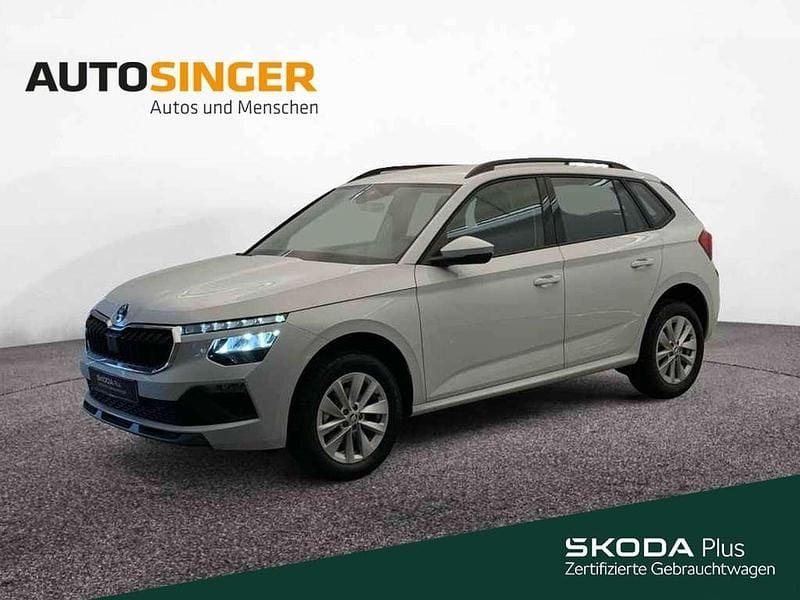 Weiß Gebraucht 2024 Skoda Kamiq Selection SUV | 24.670 € (Fairer Preis) - Bild 1/4