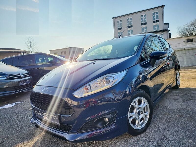 Blau Gebraucht 2017 Ford Fiesta ST-Line Kleinwagen | 4.990 € (Superpreis) - Bild 1/4