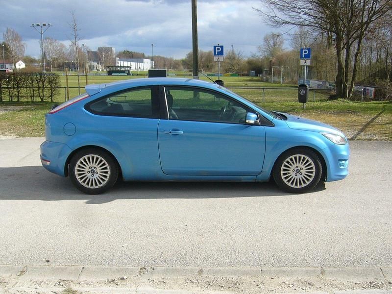 Gebraucht Ford Focus ST 115 PS (84 kW) 2009 Blau Limousine