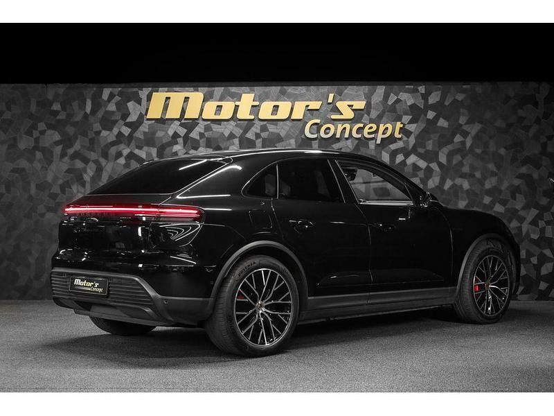Gebraucht Porsche Macan 378 kW (515 PS) 2025 Schwarz SUV