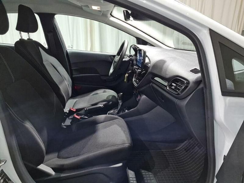 Gebraucht Ford Fiesta Cool & Connect 75 PS (55 kW) 2022 Weiß, frozen white Kleinwagen