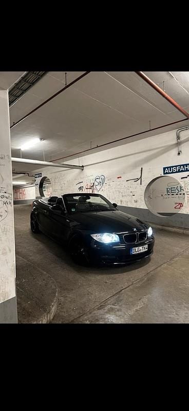Schwarz Gebraucht 2009 BMW 125 Cabriolet M Performance Cabrio | 14.000 € (Fairer Preis) - Bild 1/4