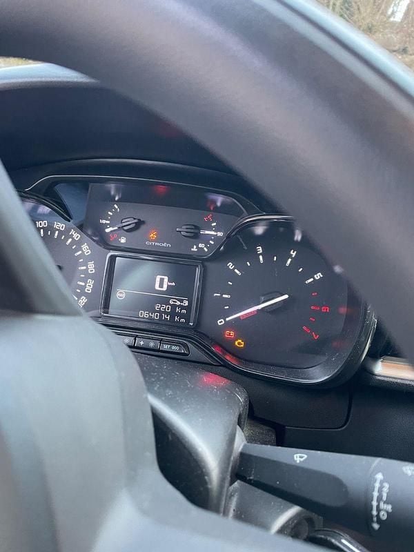 Gebraucht Citroën C3 Feel 83 PS (61 kW) 2020 Schwarz Kleinwagen