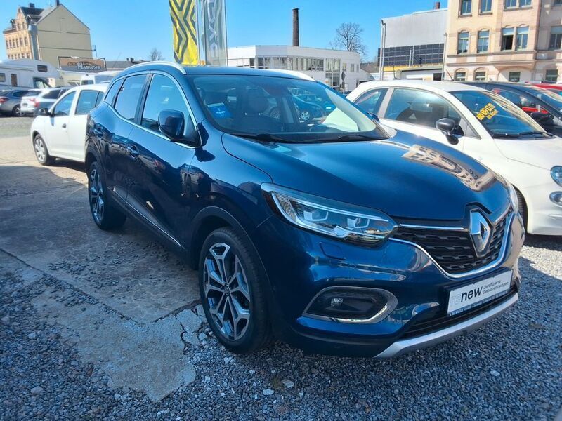 Blau Gebraucht 2020 Renault Kadjar LIMITED Deluxe SUV | 16.790 € (Guter Preis) - Bild 1/4