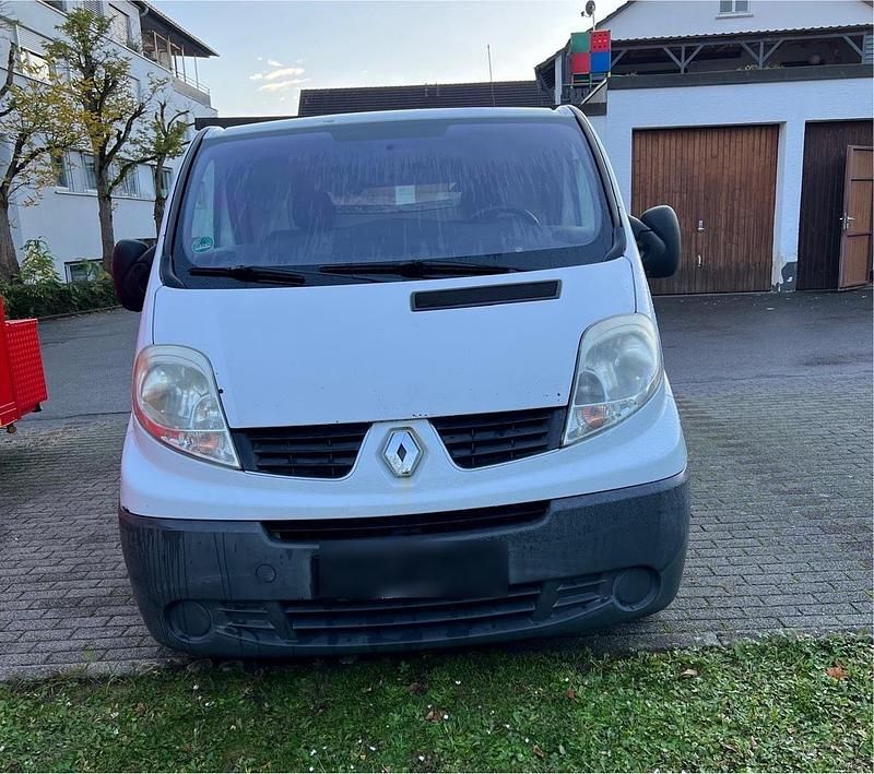 Weiß Gebraucht 2010 Renault Traffic Van / Kleinbus | 3.800 € - Bild 1/4