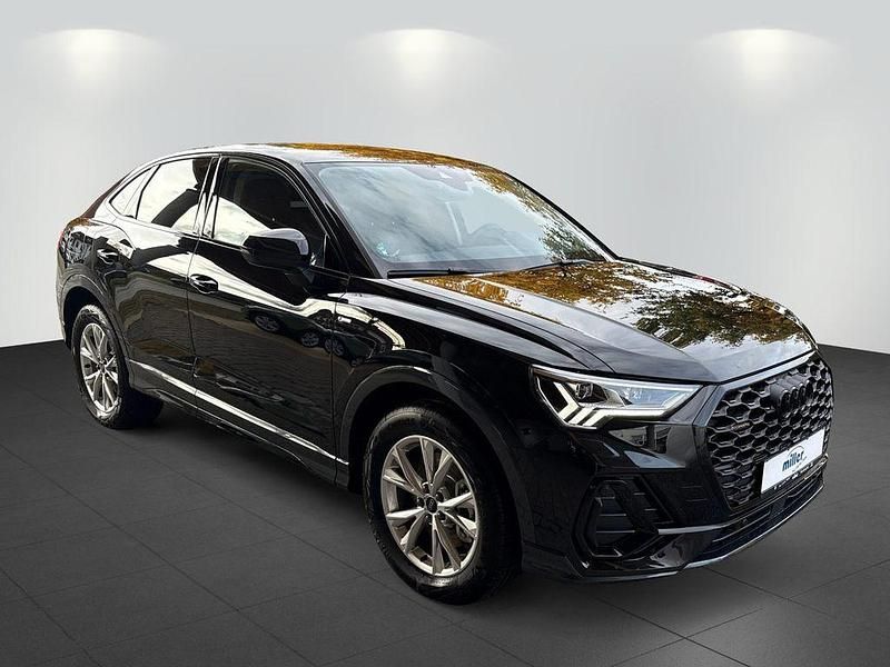 Schwarz Gebraucht 2025 Audi Q3 Sportback S-Line SUV | 53.990 € (Teuer) - Bild 1/4