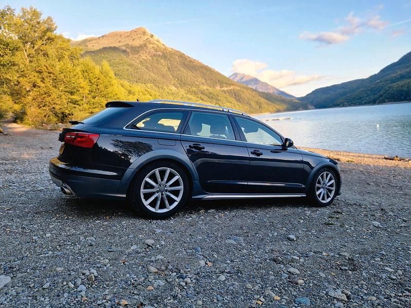 Braun Gebraucht 2013 Audi A6 Allroad Ambiente Kombi | 11.300 € (Fairer Preis) - Bild 1/4