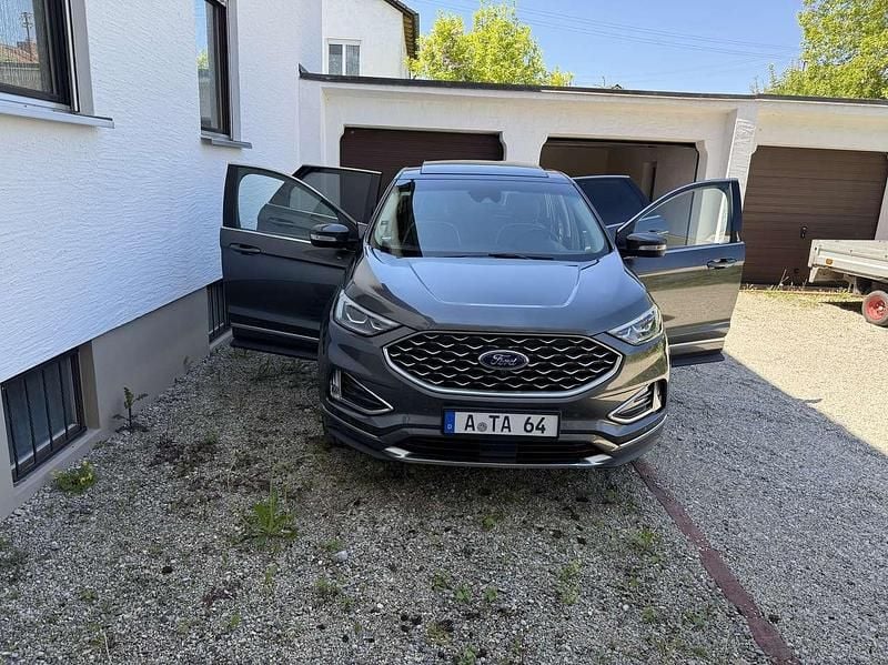 Grau Gebraucht 2019 Ford Edge Vignale SUV | 24.000 € (Superpreis) - Bild 1/4