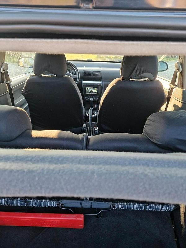 Gebraucht VW Fox 54 PS (39 kW) 2005 Schwarz Kleinwagen