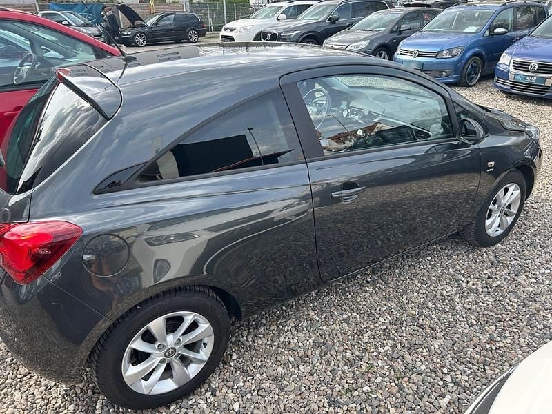 Second-hand Opel Corsa Active 69 CP (50 kW) 2017 Gri Hatchback