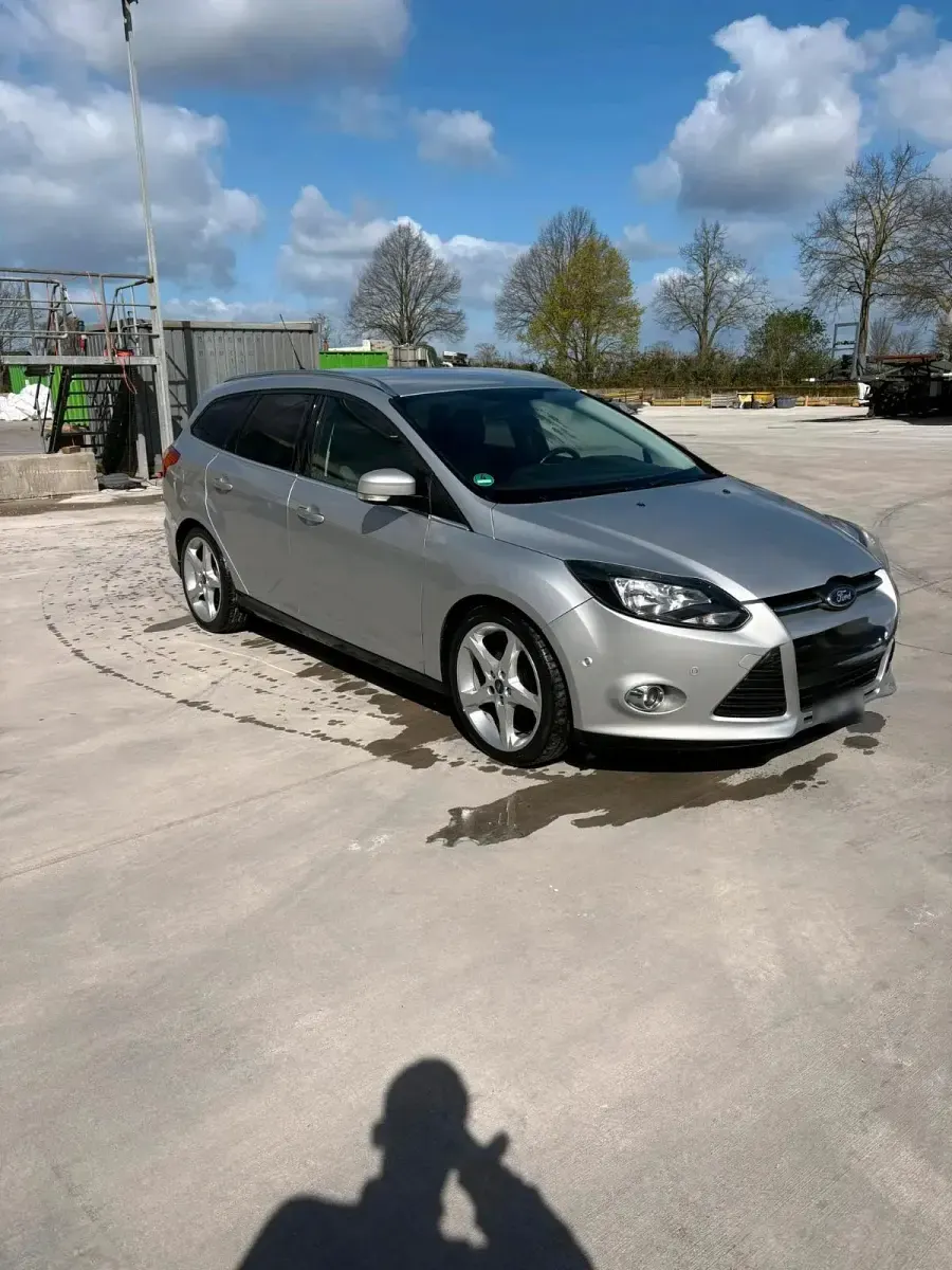 Gebraucht Ford Focus 95 PS (69 kW) 2012 Kombi