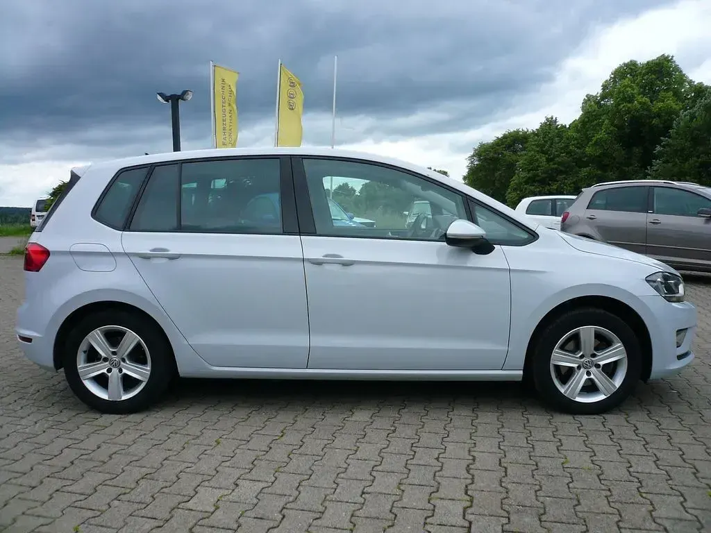 Gebraucht VW Golf Sportsvan 116 PS (85 kW) 2017 Silber Van / Kleinbus