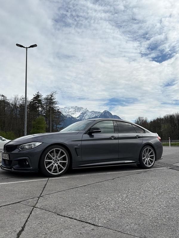 Grau Gebraucht 2015 BMW 435 Gran Coupé Coupé | 27.990 € - Bild 1/4