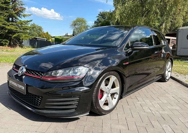 Schwarz Gebraucht 2015 VW Golf VII GTI Kleinwagen | 10.900 € (Superpreis) - Bild 1/4