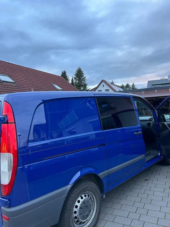 Gebraucht Mercedes Vito 224 PS (164 kW) 2012 Blau Van