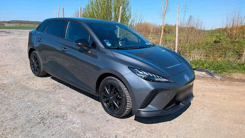 Gebraucht MG MG4 EV 125 kW (170 PS) 2022 Grau Kleinwagen