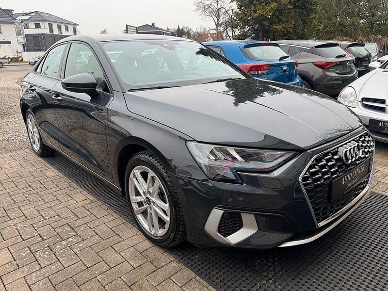 Gebraucht Audi A3 Advanced 150 PS (110 kW) 2023 Grau Limousine