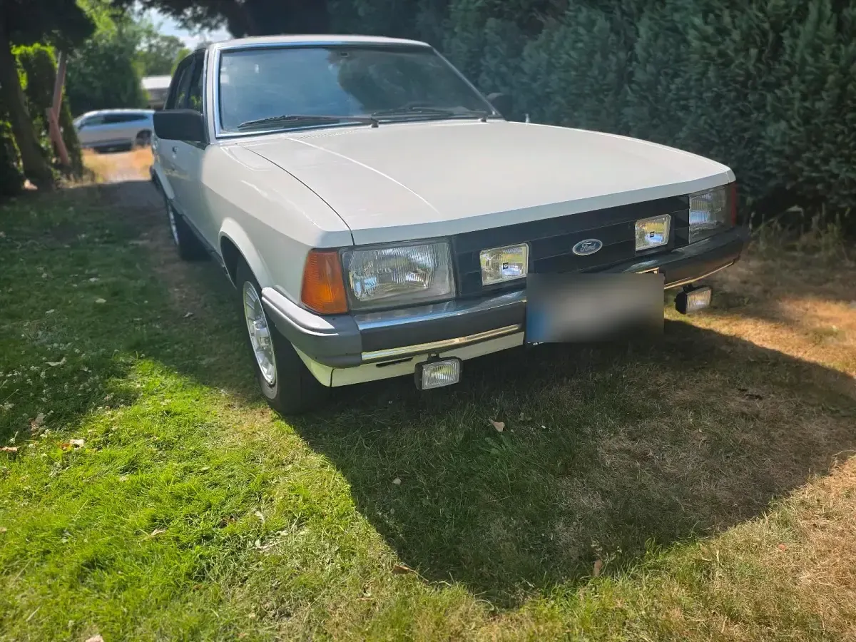 Gebraucht Ford Granada 105 PS (77 kW) 2026 Weiß Limousine