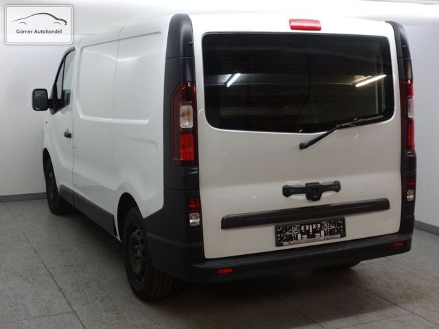 Gebraucht Opel Vivaro 90 PS (66 kW) 2015 Weiß Van / Kleinbus
