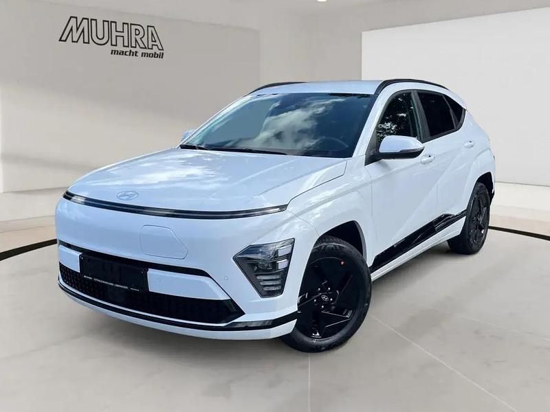 Atlas white / sol Neu 2025 Hyundai Kona Trend SUV | 33.899 € (Fairer Preis) - Bild 1/1