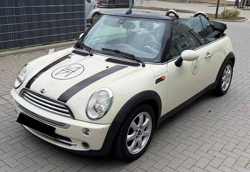 Gebraucht Mini Cooper Cabriolet Chili 116 PS (85 kW) 2008 Weiß Cabrio