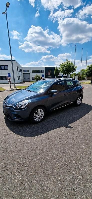Grau Gebraucht 2019 Renault Clio GrandTour Kombi | 9.400 € (Guter Preis) - Bild 1/4