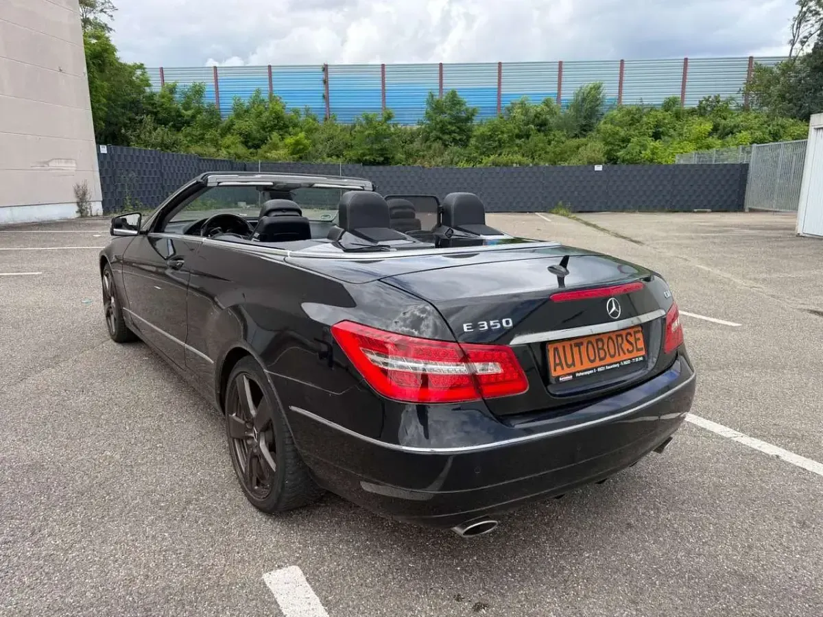 Gebraucht Mercedes E350 Avantgarde 265 PS (194 kW) 2012 Schwarz Cabrio