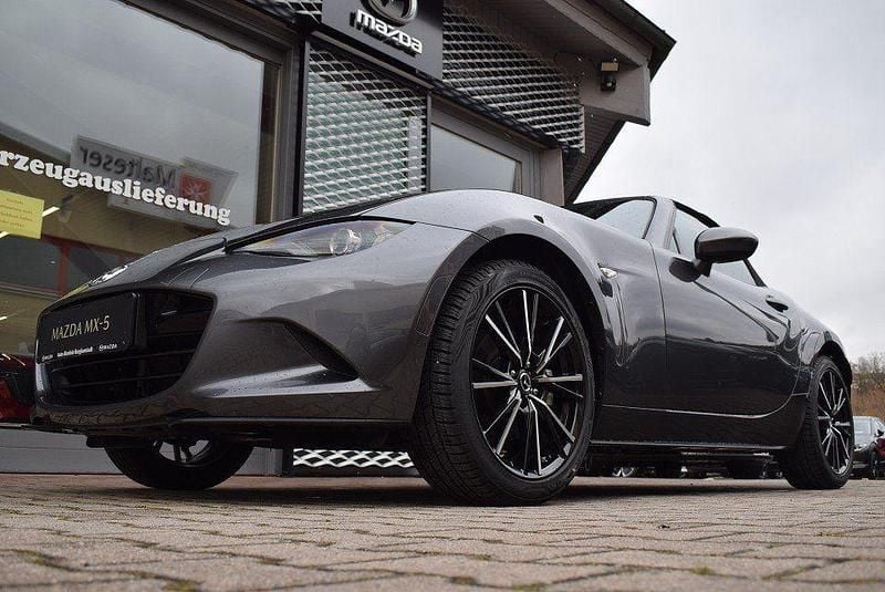 Gebraucht Mazda MX5 Exclusive-Line 184 PS (135 kW) 2024 Grau Cabrio