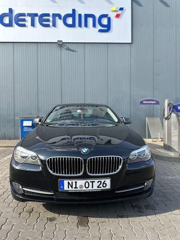 Schwarz Gebraucht 2010 BMW 520 Efficient Dynamics Limousine | 7.500 € (Superpreis) - Bild 1/4