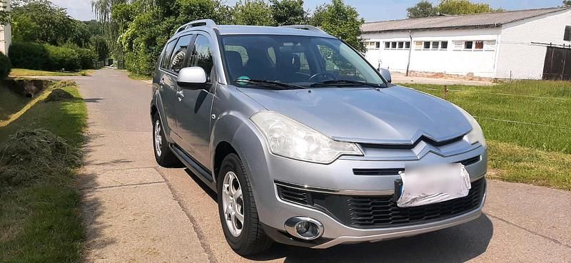 Silber Gebraucht 2008 Citroën C-Crosser SUV | 1.299 € - Bild 1/4
