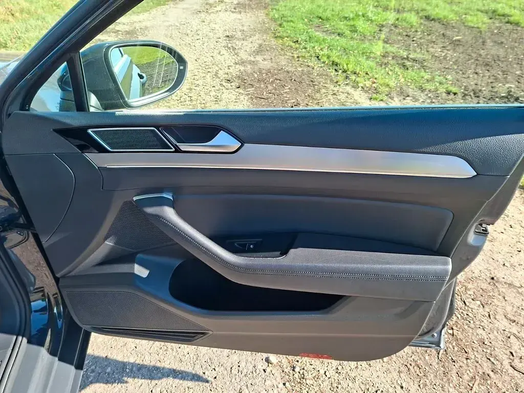 Gebraucht VW Passat 190 PS (139 kW) 2016 Grau Kombi
