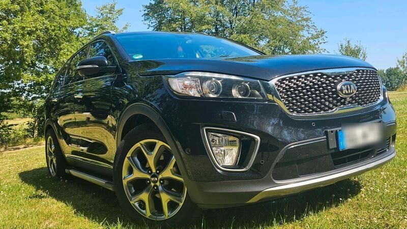 Schwarz Gebraucht 2015 Kia Sorento 3 SUV | 16.900 € (Fairer Preis) - Bild 1/4