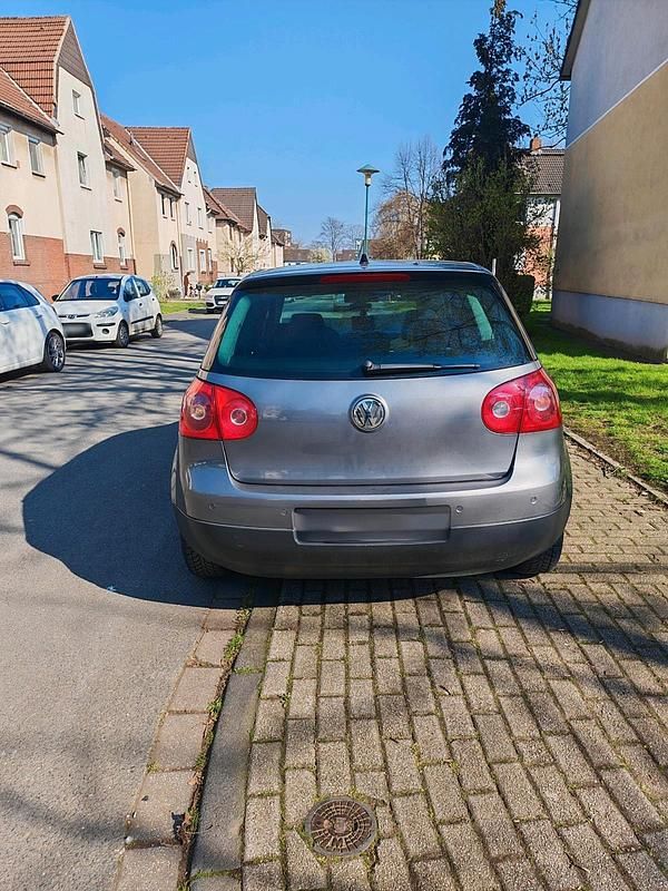 Gebraucht VW Golf V 59 PS (43 kW) 2008 Grau Kleinwagen