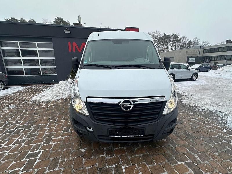 Gebraucht Opel Movano 145 PS (106 kW) 2016 Weiß Van / Kleinbus