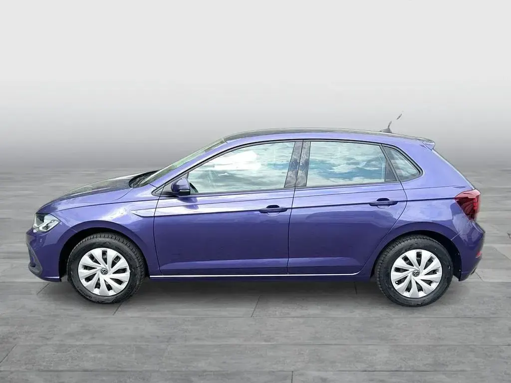 Gebraucht VW Polo Beats 95 PS (69 kW) 2023 Vibrant violet metallic Kleinwagen