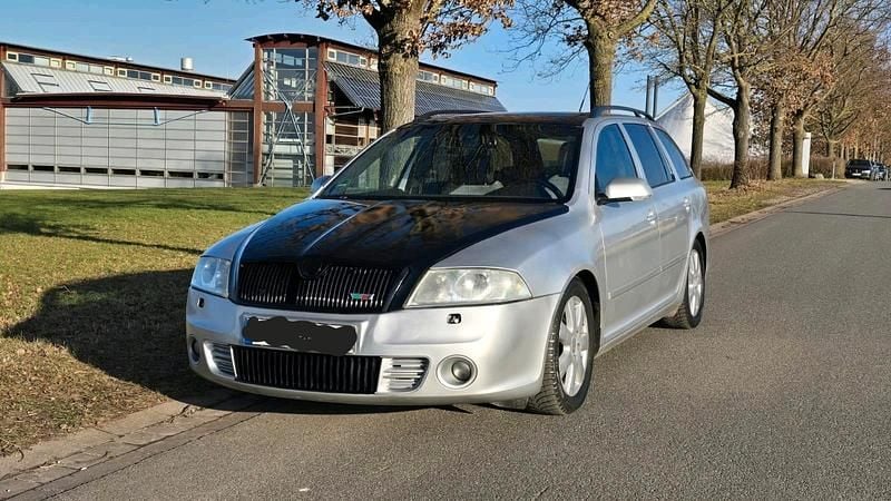 Gebraucht 2007 Skoda Octavia vRS Kombi | 2.300 € (Superpreis) - Bild 1/4