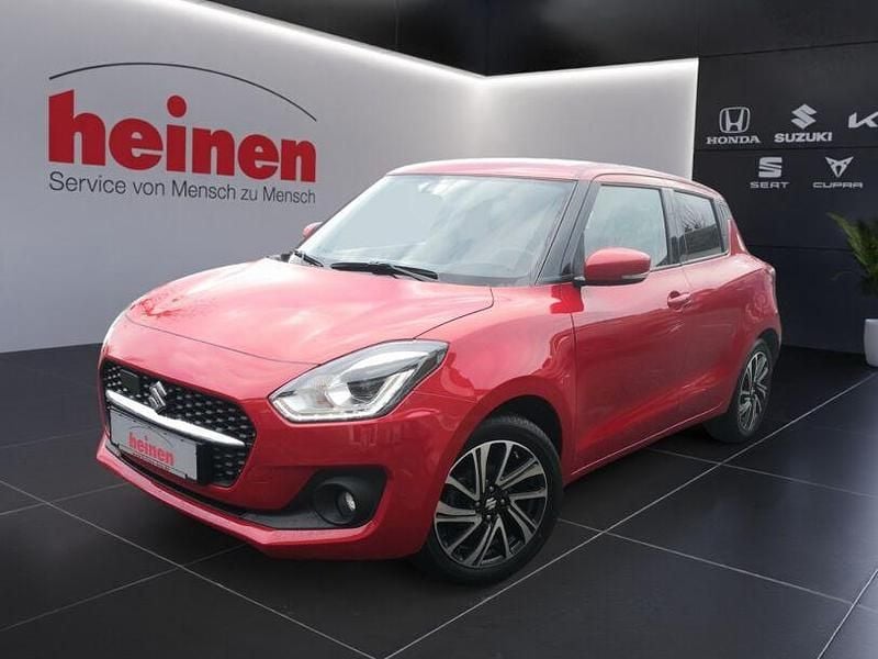 Rot Gebraucht 2022 Suzuki Swift Comfort+ Kleinwagen | 13.899 € (Fairer Preis) - Bild 1/4