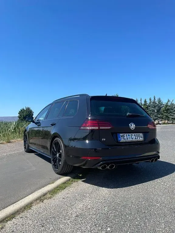 Gebraucht VW Golf VII R 300 PS (220 kW) 2019 Schwarz Kombi