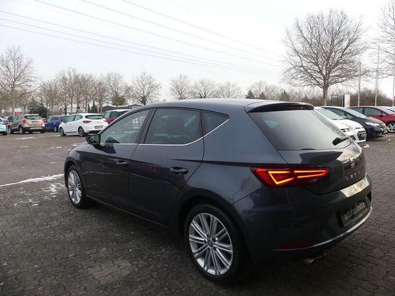 Gebraucht Seat Leon XCELLENCE 131 PS (96 kW) 2019 Grau Limousine