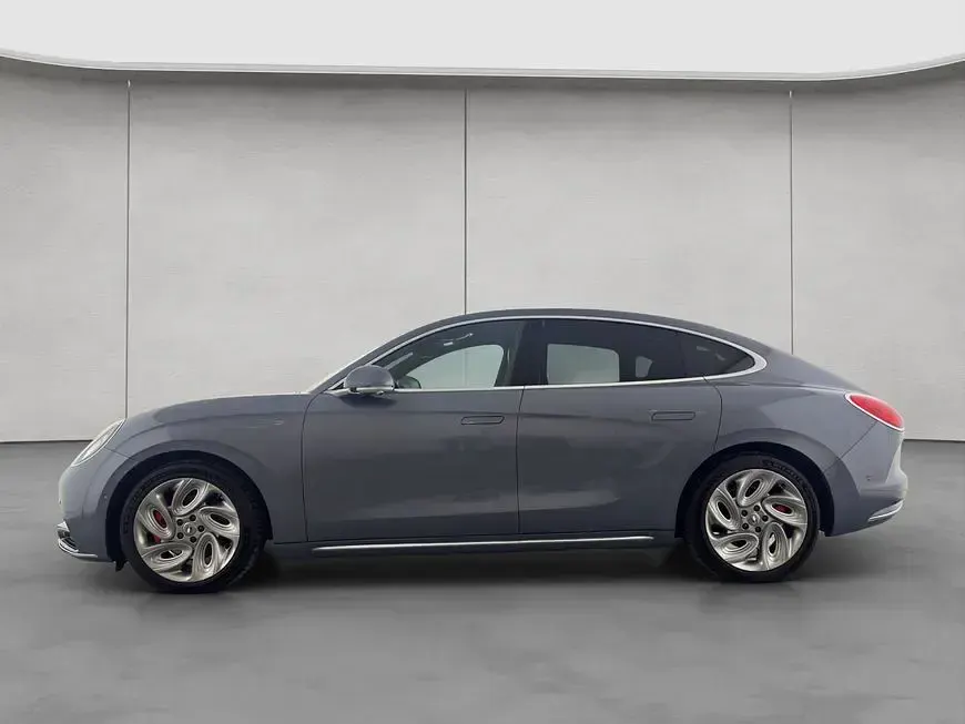 Usado Ora 07 GT 300 kW (408 CV) 2024 Gris Berlina