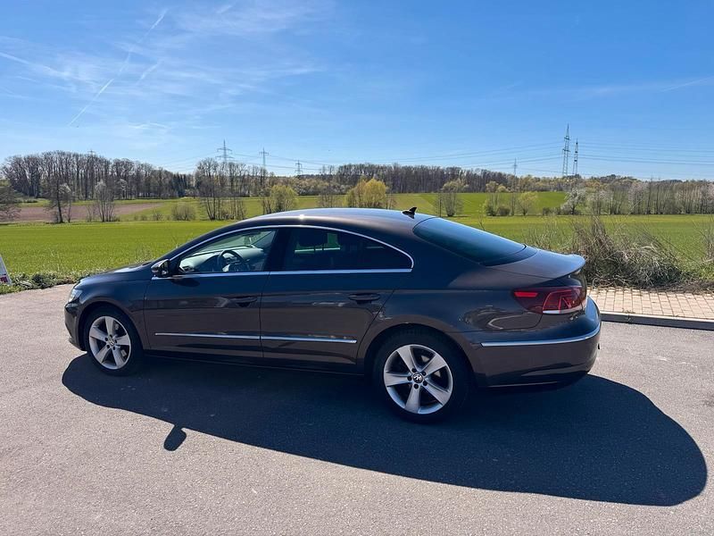Usata VW CC 103 CV (75 kW) 2014 Marrone Berlina