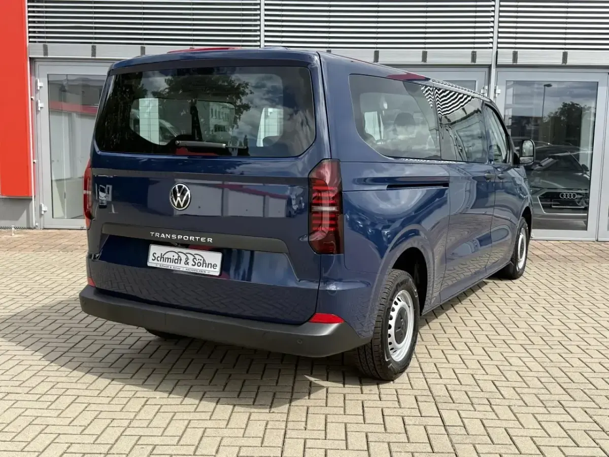 Gebraucht VW T7 150 PS (110 kW) 2025 Blau Van