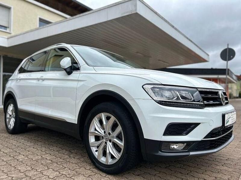 Weiß Gebraucht 2017 VW Tiguan SUV | 21.000 € (Guter Preis) - Bild 1/4