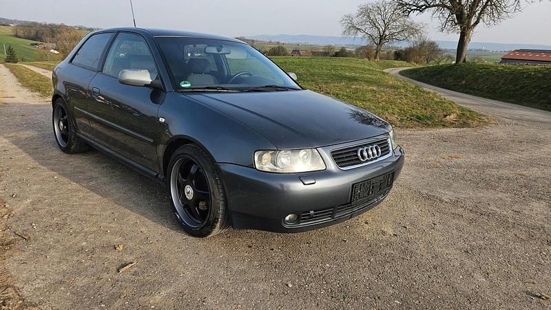 Gebraucht Audi A3 130 PS (95 kW) 2002 Kleinwagen