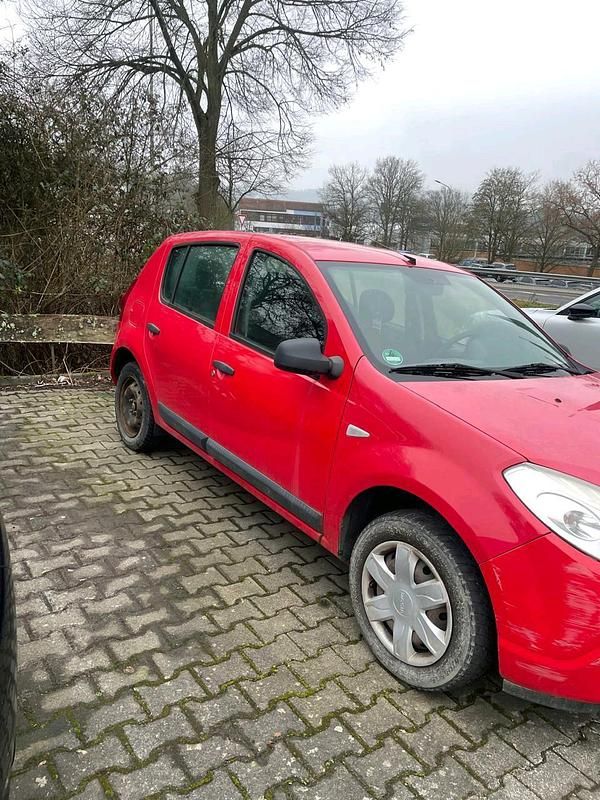 Gebraucht Dacia Sandero 75 PS (55 kW) 2010 Rot Kleinwagen